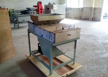 Машина обработки арахиса нержавеющей стали, зажаренная в духовке машина шелушения арахиса